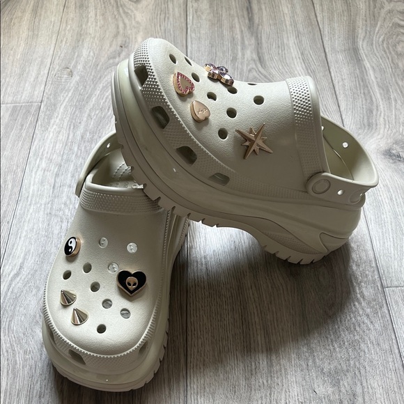 CROCS | Shoes | Mega Crush Clog In Bone M7w9 | Poshmark